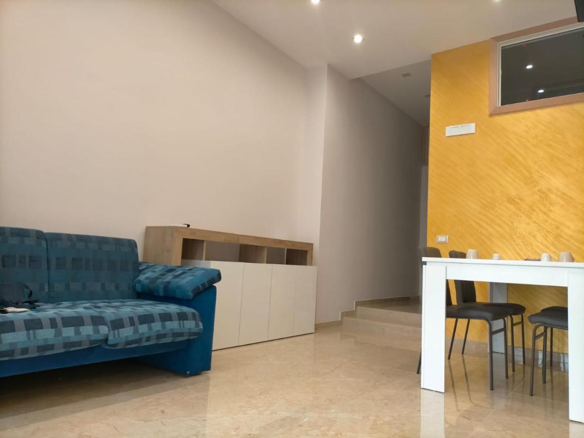 Scenu' Διαμέρισμα Μαρτίνα Φράνκα Εξωτερικό φωτογραφία